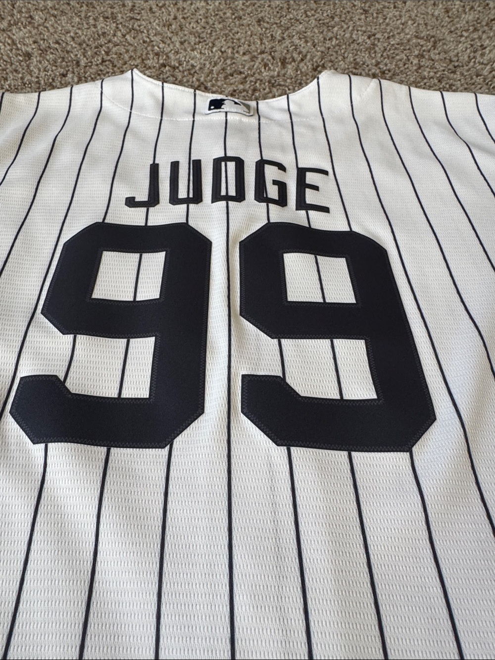 AARON JUDGE NEW YORK YANKEES JERSEY - Picture 3 of 4